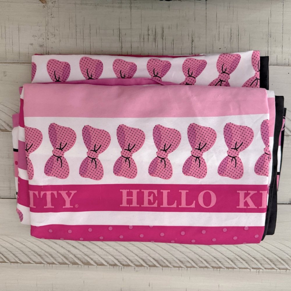 Sanrio Hello Kitty Pink Bow Polka Dot Kids Twin Sized Blanket Flat Sheet